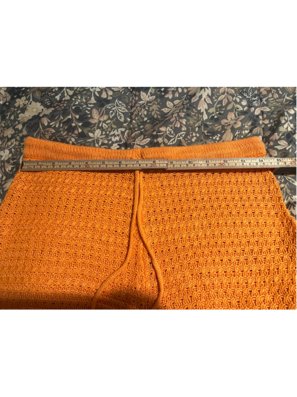 orange crochet shorts Jolie and joy size large - Picture 6 of 7